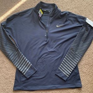 🆕NWT Nike Qtr Zip
